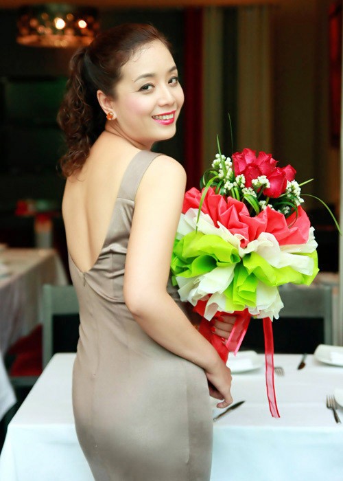 Thuộc lớp diễn viên kỳ cựu của nền điện ảnh Việt Nam, Chiều Xuân cũng được đánh giá là ngôi sao có vẻ đẹp sắc nước hương trời. Chiều Xuân càng nhiều tuổi càng rạng rỡ.