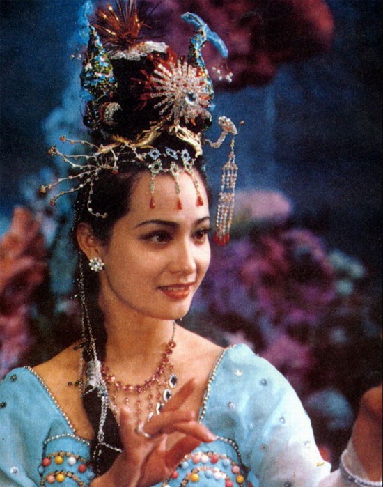 Vạn Thánh công chúa - công chúa động Bích Ba do diễn viên Trương Thanh đóng.