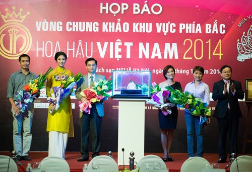 Ban giám khảo HHVN 2014
