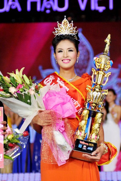 Theo thông tin chính thức từ phía Bộ Văn hóa Thể thao và Du lịch, vòng chung kết Hoa hậu VN 2012 sẽ được tổ chức tại Đà Nẵng và trước tháng 9. (Giaoduc.net.vn)