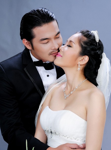 Lê Phương hạnh phúc bên chồng, nam diễn viên Quách Ngọc Ngoan.