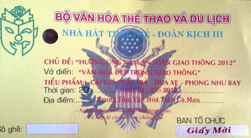 Chiếc vé mời in phù hiệu Lục quân Hoa Kỳ.