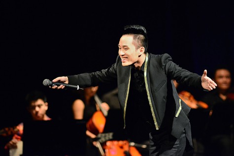 Ca sỹ Tùng Dương không áp lực khi hát chung với Bằng Kiều.