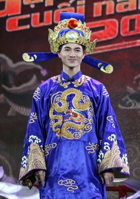 Xuân Bắc trong vai Nam Tào ở Táo Quân 2013.