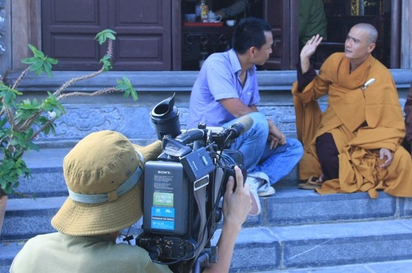 Phỏng vấn đại đức Thích Minh Huy- trụ trì chùa Sinh Tồn