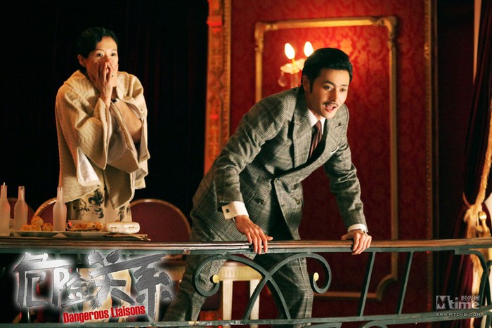 Jang Dong Gun và Chương Tử Di trong một cảnh quay