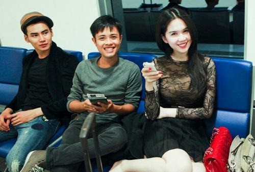 Ngọc Trinh cùng các đồng nghiệp của Công ty Venus được mời tham gia Liên Hoan Người mẫu Châu Á 2012 tại Seoul. Cô được mời làm khách mời danh dự cho đêm trao giải.
