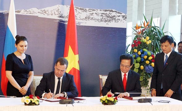 Lễ ký FTA giữa Việt Nam và Liên minh Kinh tế Á - Âu (Ảnh: Đức Tám - TTXVN)