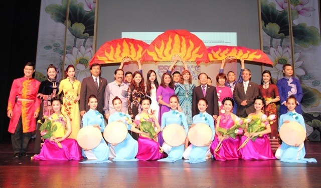 Đông đảo công chúng Mỹ tham dự những ngày văn hóa Việt Nam  ảnh 3