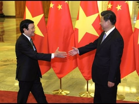 Chủ tịch nước Trương Tấn Sang và Chủ tịch Trung Quốc Tập Cận Bình (Ảnh: TTXVN)