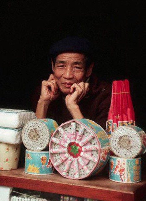 Chùm ảnh chợ Tết thời bao cấp ở Việt Nam ảnh 10