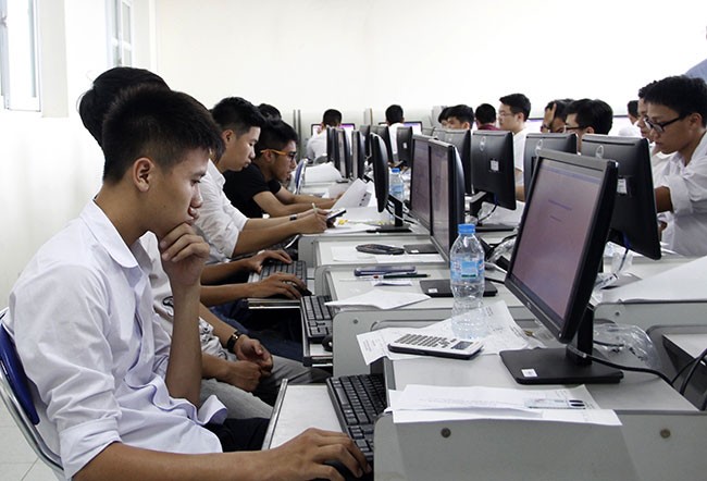 Năm 2016, Đại học Quốc gia Hà Nội tiếp tục áp dụng đề án tuyển sinh đại học chính quy đã được Bộ GD&amp;ĐT phê duyệt năm 2015 (Ảnh: vietnamnet.vn)