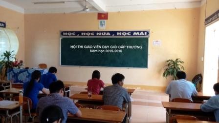 Giáo viên muốn bỏ soạn giáo án, ngán ngẩm các Hội thi (Ảnh: vietnamnet.vn)
