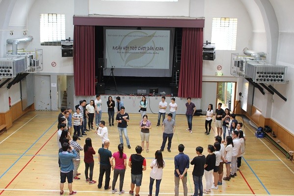 Ảnh: Sinh viên Việt Nam tổ chức “Ngày hội trò chơi dân gian” tại CHLB Đức ảnh 1