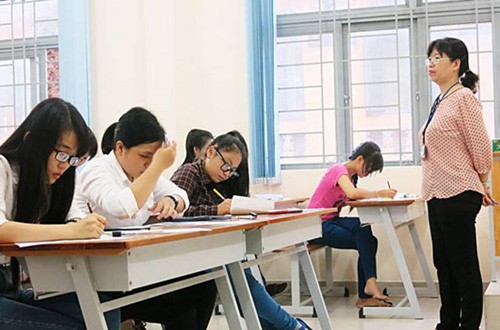 Cần phải đổi mới ngay hệ thống đào tạo giáo viên ở nước ta (Ảnh: baobacgiang.com.vn)