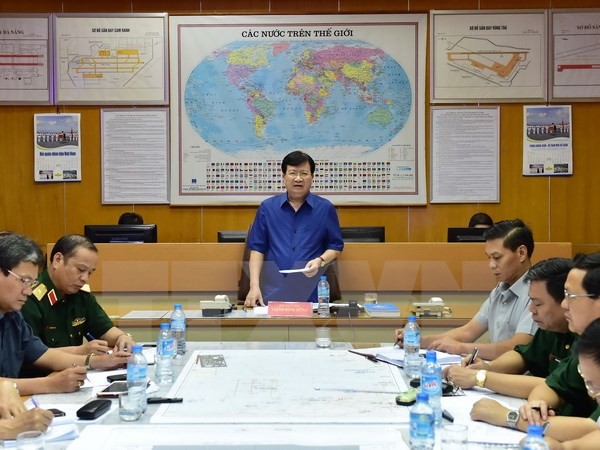 Phó Thủ tướng Trịnh Đình Dũng chỉ đạo trực tiếp việc tìm kiếm, cứu nạn máy bay Su-30MK2 và phi công và máy bay CASA-212 cùng thành viên đoàn bay.