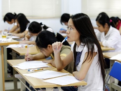 Bộ Giáo dục nghiêm cấm ra đề thi vượt chương trình (Ảnh: giaoduc.net.vn)