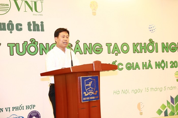 Phó giáo sư Lê Quân – Phó giám đốc Đại học Quốc gia Hà Nội phát biểu tại vòng chung kết cuộc thi khởi nghiệp (Ảnh: VNU)