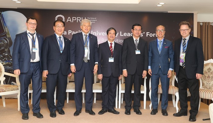 Diễn đàn lãnh đạo các đại học APEC 2017 tại Đà Nẵng