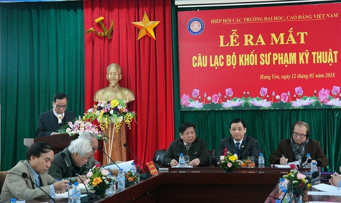 Ngày 12/1, Câu lạc bộ khối trường các trường sư phạm kỹ thuật trực thuộc Hiệp hội các trường đại học, cao đẳng Việt Nam chính thức ra mắt. (Ảnh: Võ Dung)