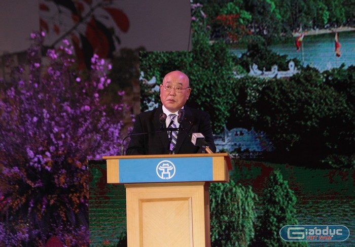 Ngài Ijima Isao - Cố vấn đặc biệt của Thủ tướng Nhật Bản phát biểu tại lễ khai mạc