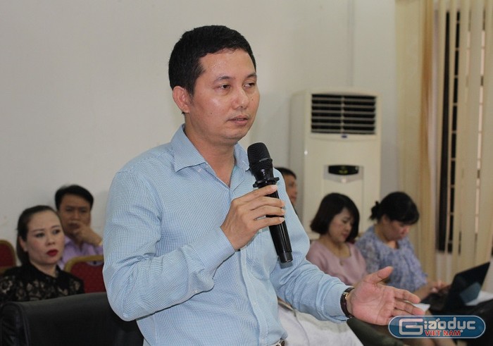 Hiệu trưởng Trường Cao đẳng Kỹ thuật Công nghiệp Bắc Giang- thầy Đặng Thanh Thủy cho biết, trong công tác truyền thông hiện nay còn thiếu hình ảnh của doanh nghiệp. (Ảnh: Thùy Linh)