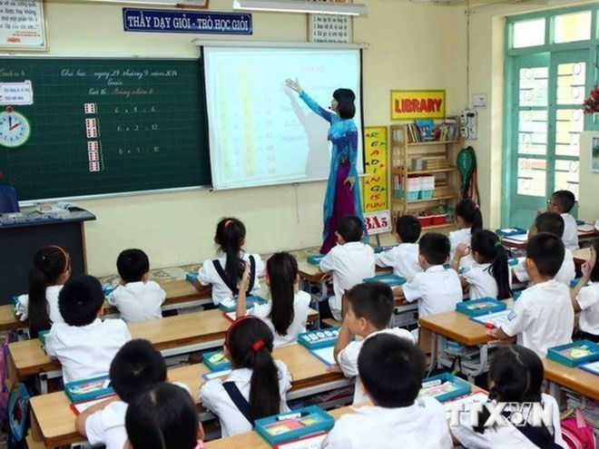 Theo Phó giáo sư Trần Xuân Nhĩ, thi giáo viên giỏi chỉ để nâng lương, thăng hạng thì nên dẹp sớm đi (Ảnh minh họa: TTXVN)