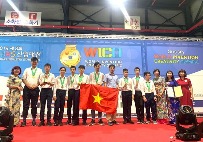 Học sinh Việt Nam đoạt thành tích xuất sắc tại cuộc thi WICO 2019.(Ảnh: Ban tổ chức)