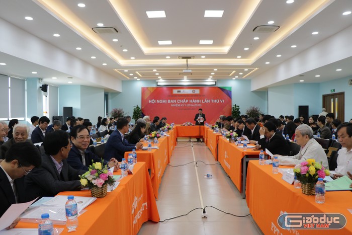 Các đại biểu tham dự hội nghị Ban chấp hành lần thứ 6 nhiệm kỳ 2014-2019 của Hiệp hội Các trường đại học, cao đẳng Việt Nam (Ảnh: Thùy Linh)
