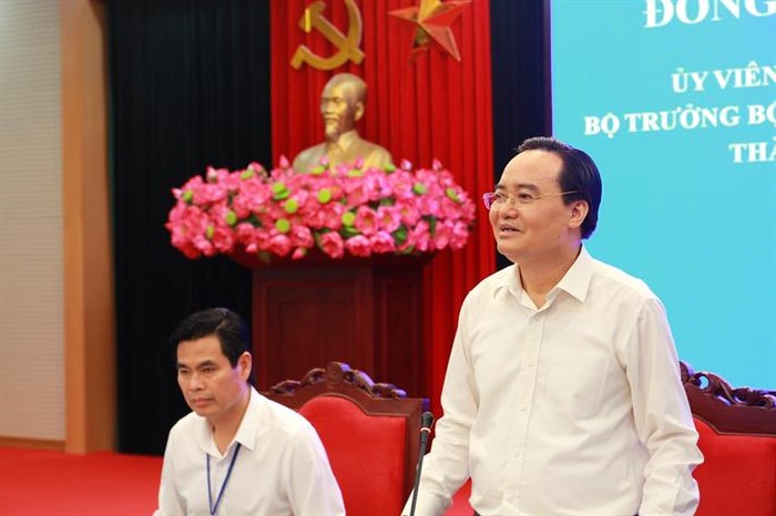 Bộ trưởng Phùng Xuân Nhạ phát biểu tại buổi làm việc với lãnh đạo tỉnh Sơn La (Ảnh: moet.gov.vn)