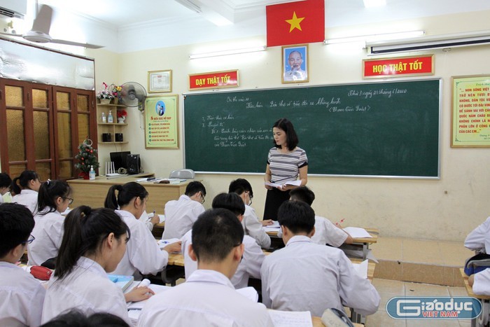 Bộ Giáo dục đang xin Chính phủ cho tiếp tục thực hiện phụ cấp thâm niên nhà giáo (ảnh minh họa: Lã Tiến/giaoduc.net.vn)