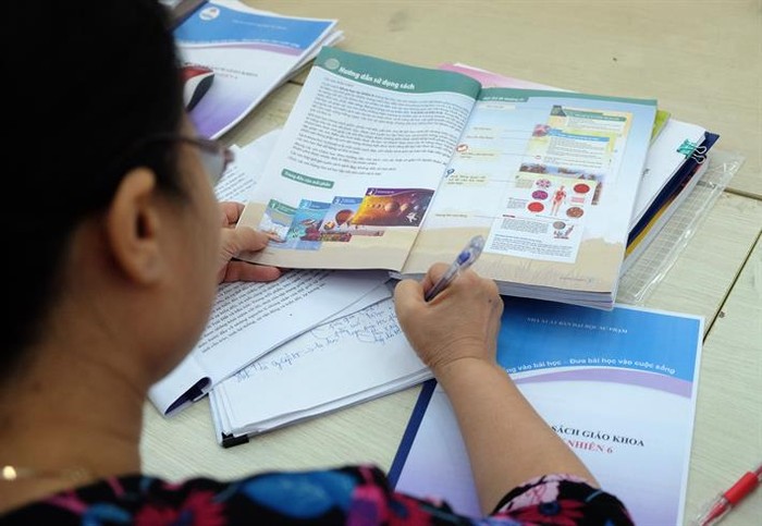 43 bản mẫu sách giáo khoa lớp 6 sẽ được Hội đồng thẩm định (ảnh: moet.gov.vn)