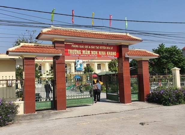 Trường Mầm non Ninh Khang, huyện Hoa Lư, tỉnh Ninh Bình, nơi xảy ra vụ việc. (Ảnh: TTXVN)