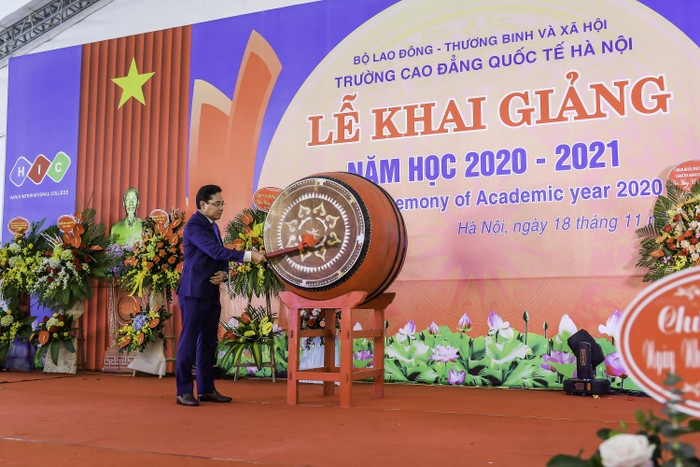 Ngày 18/11, trường cao đẳng Quốc tế Hà Nội long trọng tổ chức lễ khai giảng năm học 2020-2021