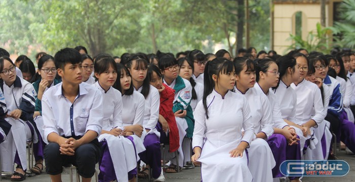 Ảnh chụp tại trường Trung học phổ thông Trần Phú, Vĩnh Phúc (ảnh: Thùy Linh)