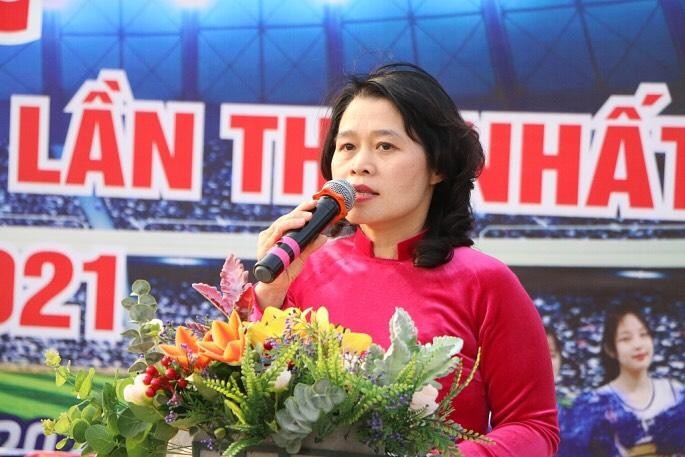 Nhà giáo Nguyễn Thị Vân Anh – Hiệu trưởng Trường Trung học cơ sở Tây Sơn (Ảnh: NVCC)