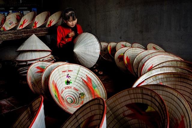 Làng nghề làm nón lá Sai Nga (Cẩm Khê – Phú Thọ)- Ảnh: NTCC