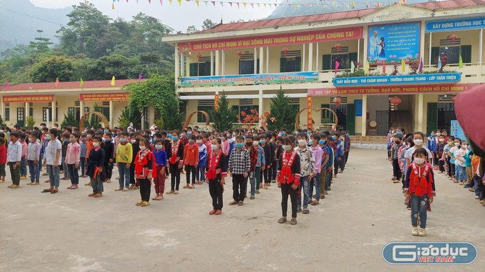 Học sinh Trường phổ thông dân tộc bán trú Tiểu học Quảng Nguyên. Ảnh:NTCC