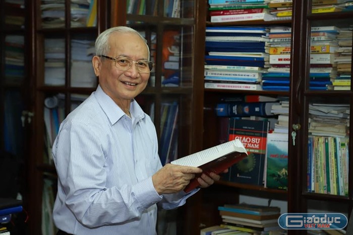 Nhà giáo Nhân dân, Phó Giáo sư, Tiến sĩ Nguyễn Võ Kỳ Anh (ảnh: NVCC)