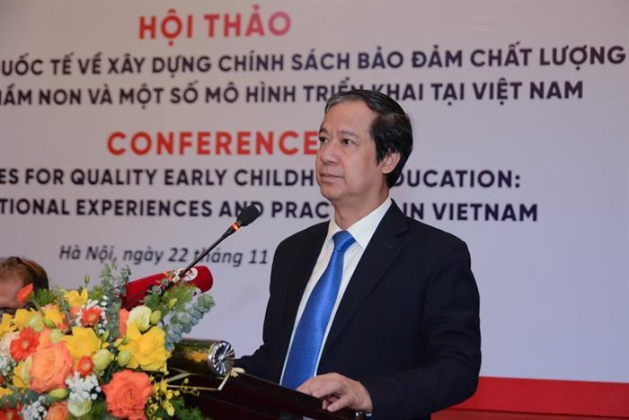 Bộ trưởng Bộ Giáo dục và Đào tạo Nguyễn Kim Sơn phát biểu tại hội thảo (Bộ Giáo dục và Đào tạo)