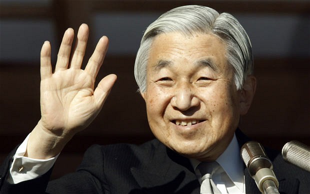 Nhật Hoàng Akihito phải phẫu thuật tim vì hẹp động mạch vành