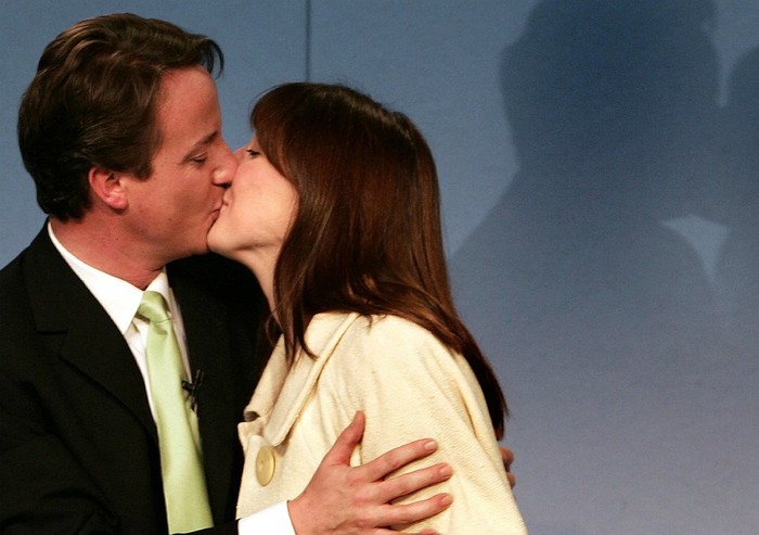 Thủ tướng Anh David Cameron và phu nhân Samantha.