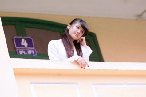 Hotgirl được nhiều người yêu thích nhất Miss Ngôi sao 2012 Nụ cười thánh thiện của Nữ sinh THPT Yên Hòa
