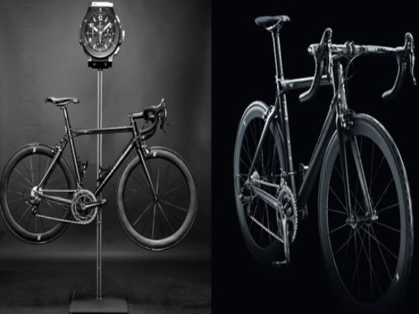 2. BMC Hublot Team Machine Giá: 19.500 USD Chiếc xe là kết quả hợp tác của hãng xe đạp BMC và hãng đồng hồ nổi tiếng thế giới Hublot. Điểm nổi bật của chiếc xe đạp này là vòng bi có chứa vật liệu gốm sứ để giảm ma sát và khung được làm từ sợi carbon cho sức mạnh và độ cứng.