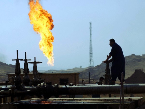 4. Iraq Lượng dầu dự trữ: 115 tỷ thùng (8,3%) Lượng dầu cung cấp: 2,7 triệu thùng/ngày (3,1%) Số năm khai thác còn lại: 128,1 năm