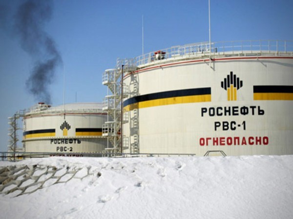 7. Liên bang Nga Lượng dầu dự trữ: 77 tỷ thùng (5,6%) Lượng dầu cung cấp: 10,33 triệu thùng/ngày (11,6%) Số năm khai thác còn lại: 20,6 năm