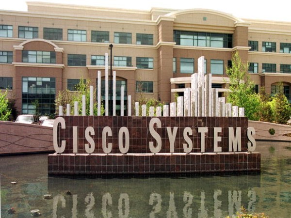 1. Cisco Systems Mức lương trung bình: 122.314 USD Công việc trả lương cao nhất: Giám đốc cao cấp (208.679 USD) Công việc lương thấp nhất: Kỹ sư hỗ trợ khách hàng (69.683 USD)