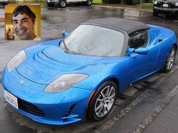 6. Larry Page Người bạn đồng hành của Sergey Brin trong Google, tỷ phú Larry Page cũng sở hữu một chiếc Tesla khác màu xanh.
