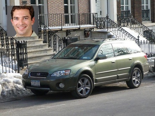 9. Aaron Patzer Aaron Patzer bán công ty Mint của ông với giá 170 triệu USD cho Intuit. Tuy nhiên, ông chỉ dành ra khoảng 29.000 USD để “tậu” về chiếc Subaru Outback.