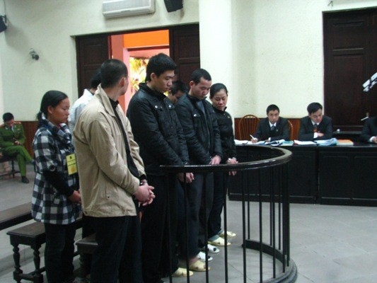 Các bị cáo tại phiên tòa